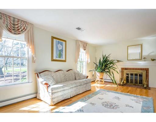 64 Century Dr, Canton, MA 02021 photo 4