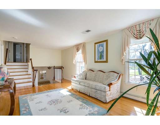 64 Century Dr, Canton, MA 02021 photo 5