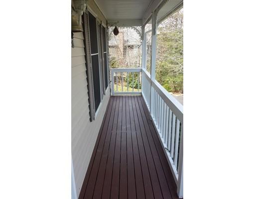 7 Hillcrest Dr, Bourne, MA 02532 photo 4