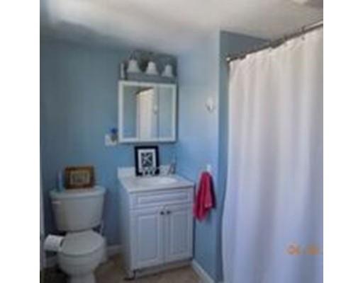 20 Fallons Pt, Hanson, MA 02341 photo 16