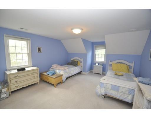 194 Centre St, Danvers, MA 01923 photo 16
