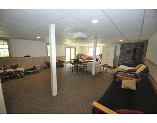194 Centre St, Danvers, MA 01923 photo 23