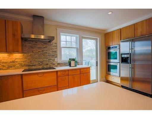 30 Pilgrim Rd, Marblehead, MA 01945 photo 7
