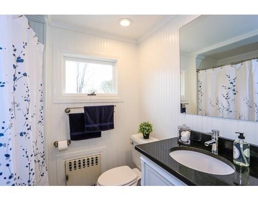 30 Pilgrim Rd, Marblehead, MA 01945 photo 20