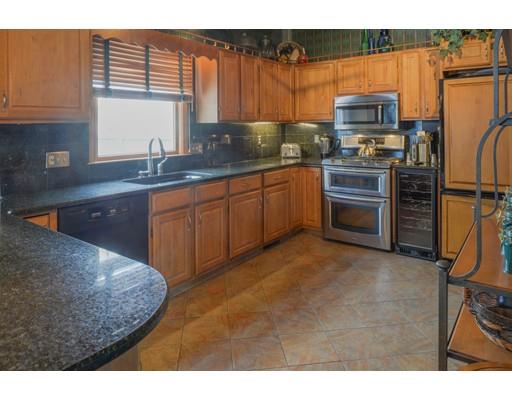 72 Beach St, Marblehead, MA 01945 photo 15