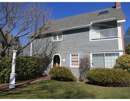 72 Beach St, Marblehead, MA 01945 photo 1