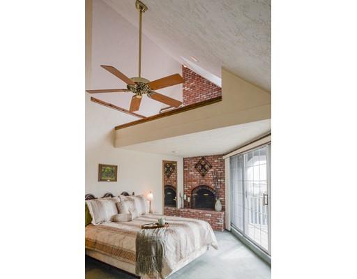 72 Beach St, Marblehead, MA 01945 photo 21