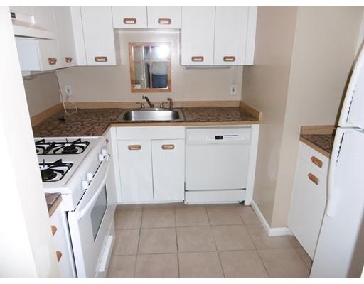 49 Lantern Ln #6, Dracut, MA 01826 photo 3