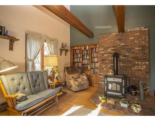 747 Middle Rd, Acushnet, MA 02743 photo 10