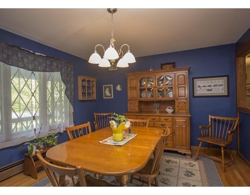 747 Middle Rd, Acushnet, MA 02743 photo 8