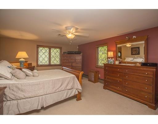 747 Middle Rd, Acushnet, MA 02743 photo 15