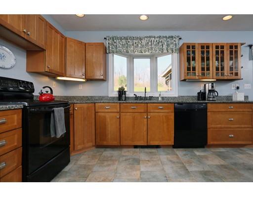 3 Welsh Rd, Sutton, MA 01590 photo 4