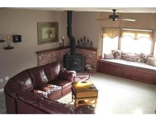 2 Arnold Pl, Norton, MA 02766 photo 13