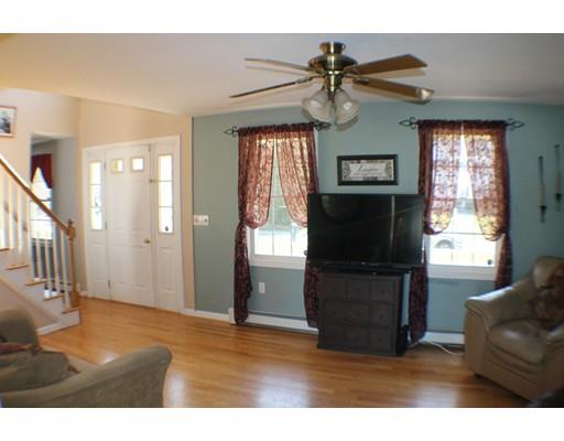 2 Arnold Pl, Norton, MA 02766 photo 7