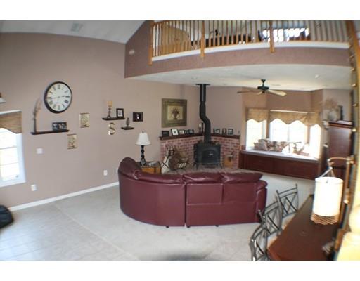 2 Arnold Pl, Norton, MA 02766 photo 12