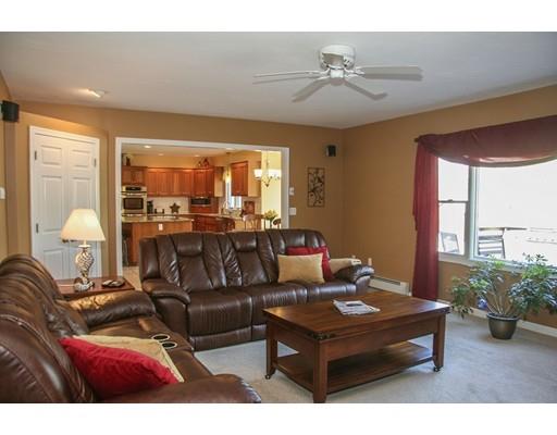 9 Maynard Rd, Berlin, MA 01503 photo 9