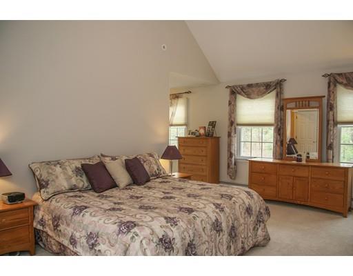 9 Maynard Rd, Berlin, MA 01503 photo 17