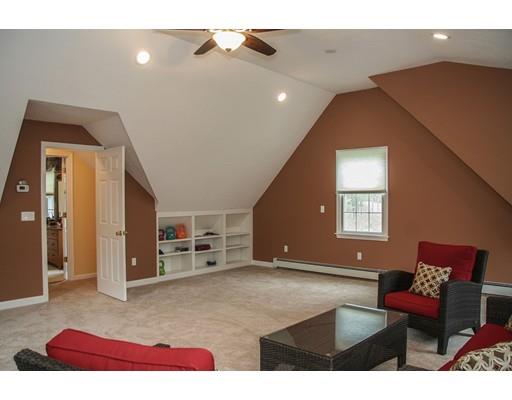 9 Maynard Rd, Berlin, MA 01503 photo 14