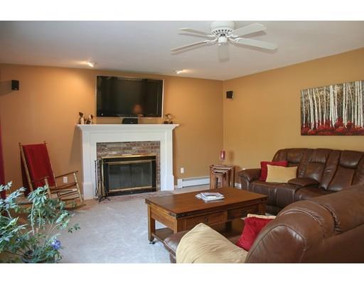 9 Maynard Rd, Berlin, MA 01503 photo 10