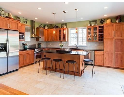 44 Marshall Rd, Wellesley, MA 02482 photo 9