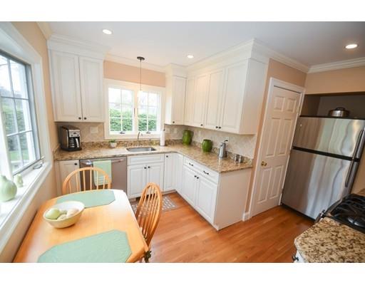 84 Winthrop Ave, Reading, MA 01867 photo 8