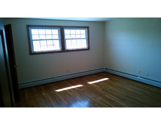 35 Audubon Rd, Reading, MA 01867 photo 4