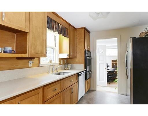 61 Hackensack Rd, Chestnut Hill, MA 02467 photo 7