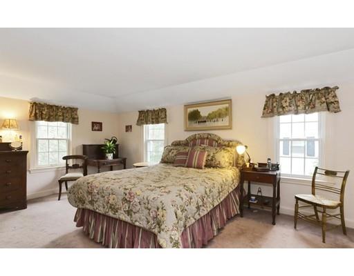 61 Hackensack Rd, Chestnut Hill, MA 02467 photo 11