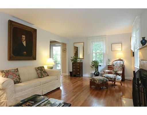 61 Hackensack Rd, Chestnut Hill, MA 02467 photo 3