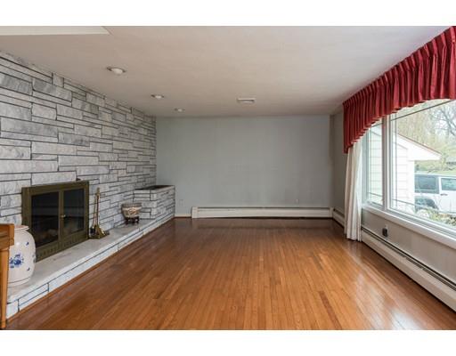 40 Cushing Rd, Milton, MA 02186 photo 4