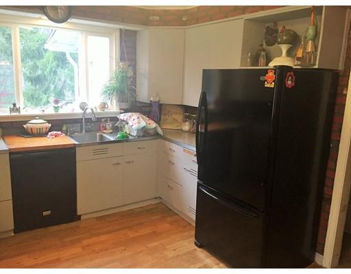 69 Ely Ave, West Springfield, MA 01089 photo 4