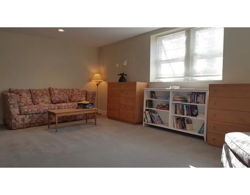 9 Dunstable Rd, Cambridge, MA 02138 photo 17