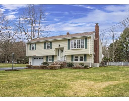 70 Hall St, Raynham, MA 02767 photo 1