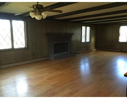 16 Oceanside Dr, Beverly, MA 01915 photo 4