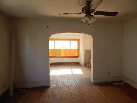 289 Mulberry St, Fall River, MA 02721 photo 4