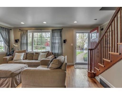 17 Fairview Rd, Stoneham, MA 02180 photo 9
