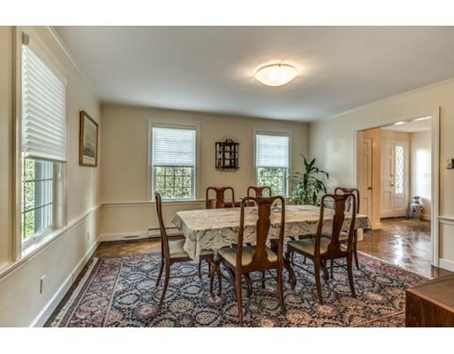60 Wildwood Dr, Needham, MA 02492 photo 8