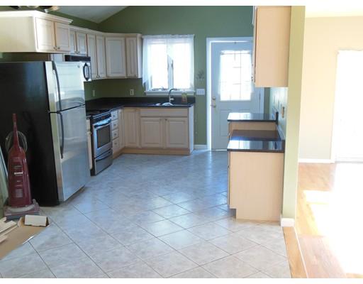 76 Grove, Gloucester, MA 01930 photo 2