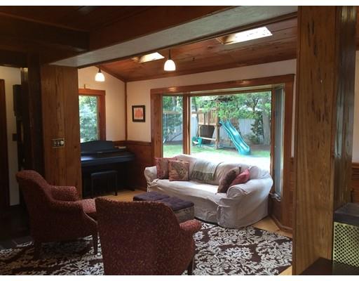 689 Great Plain Ave, Needham, MA 02492 photo 8
