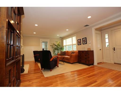 34 Prospect St, Needham, MA 02492 photo 2