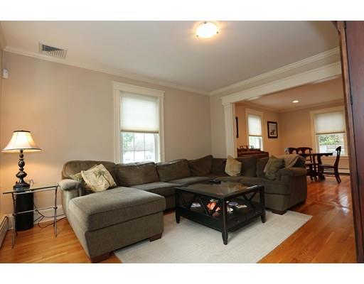 34 Prospect St, Needham, MA 02492 photo 4