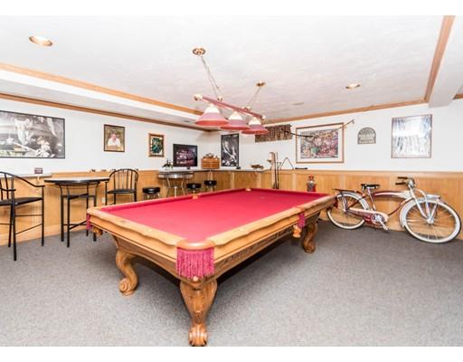 54 Ivy Ln, Waltham, MA 02452 photo 20