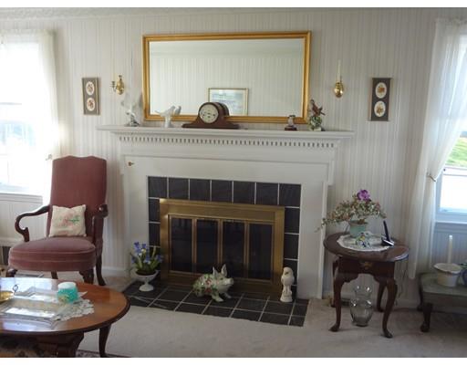 116 Chalmers St, Springfield, MA 01118 photo 6