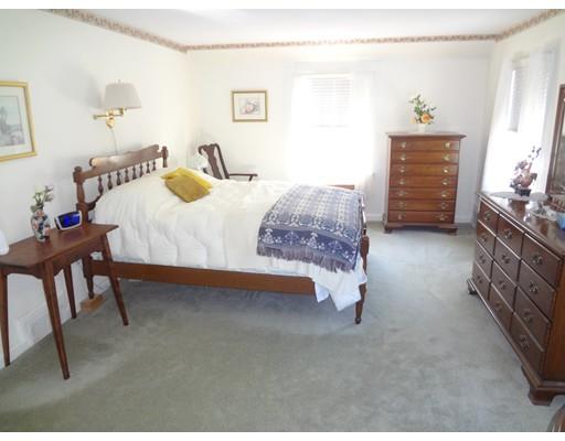 116 Chalmers St, Springfield, MA 01118 photo 10