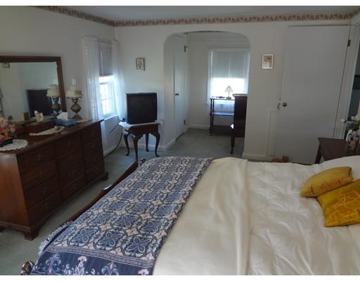 116 Chalmers St, Springfield, MA 01118 photo 11