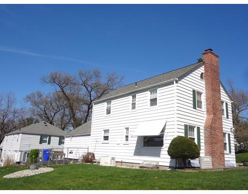 116 Chalmers St, Springfield, MA 01118 photo 15