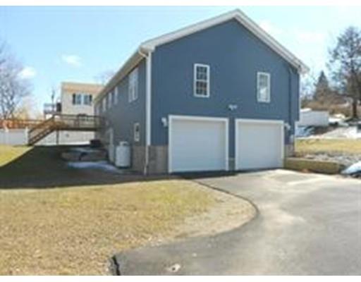 31 Benson St, Worcester, MA 01604 photo 17