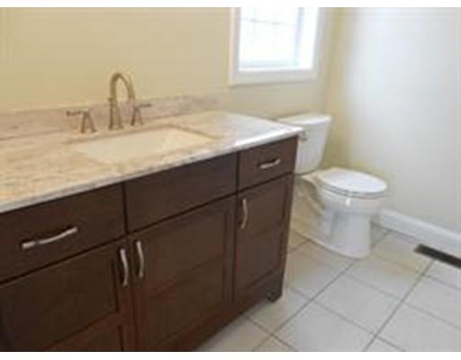 31 Benson St, Worcester, MA 01604 photo 12