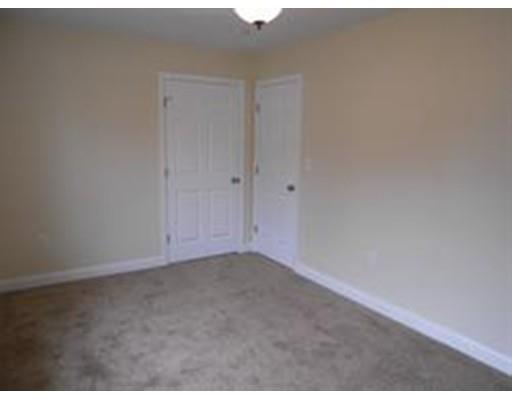 31 Benson St, Worcester, MA 01604 photo 10