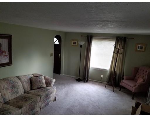 6 Willowbrook Dr, Springfield, MA 01129 photo 7